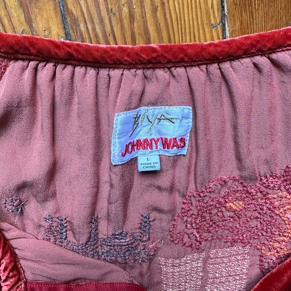 Johnny Was silk top - Picture 4 of 6